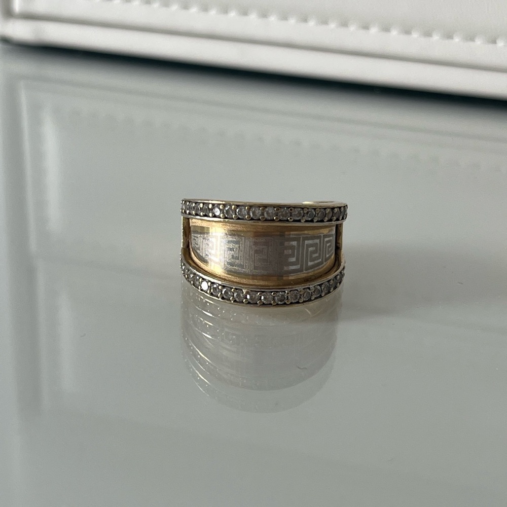 White gold & yellow gold Versace ring